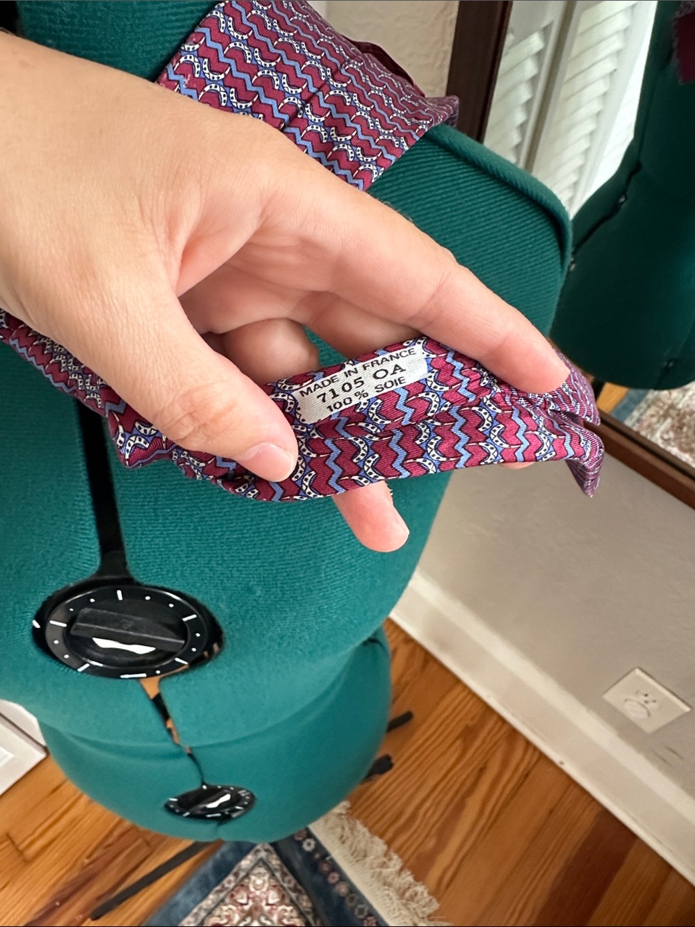 Hermès Burgundy Silk Tie with Blue and White Geometric Pattern - Picture 5 of 5